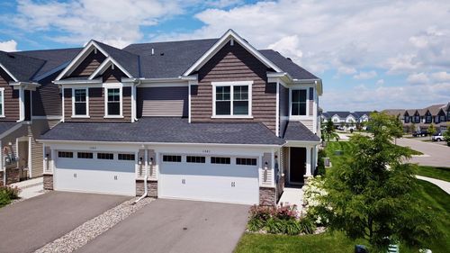 1501 Dogwood Ln, Carver, MN, 55315-5516 | Card Image