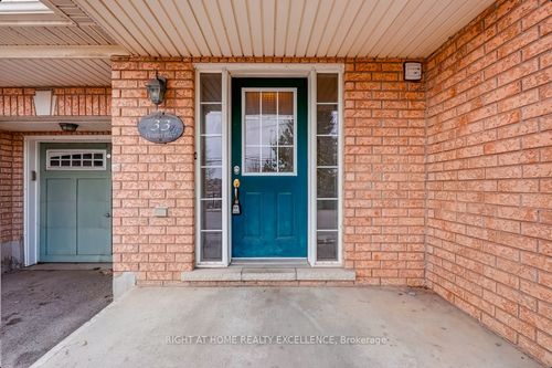 33 October Pl, Brampton, ON, L6Y0R6 | Card Image