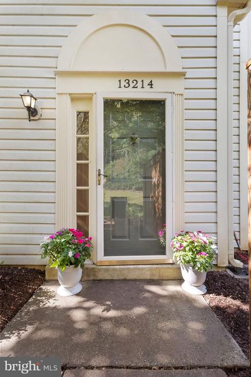 54-13214 Meander Cove Dr, GERMANTOWN, MD, 20874-3728 | Card Image