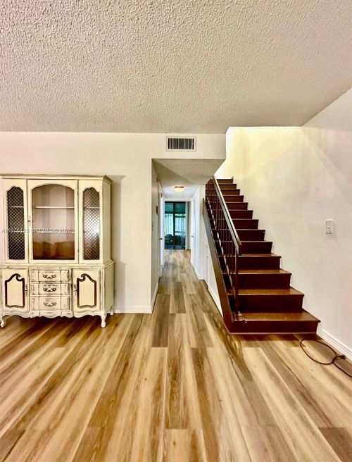 96-747 Se 1st Way, Deerfield Beach, FL, 33441-5366 | Card Image