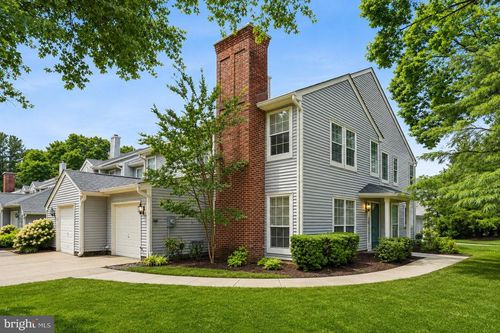 1 Colebrook Ct, Princeton, NJ, 08540-7049 | Card Image