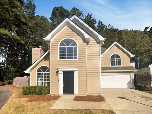 95 Prestwick Ln, Peachtree City, GA, 30269-2479 | Card Image