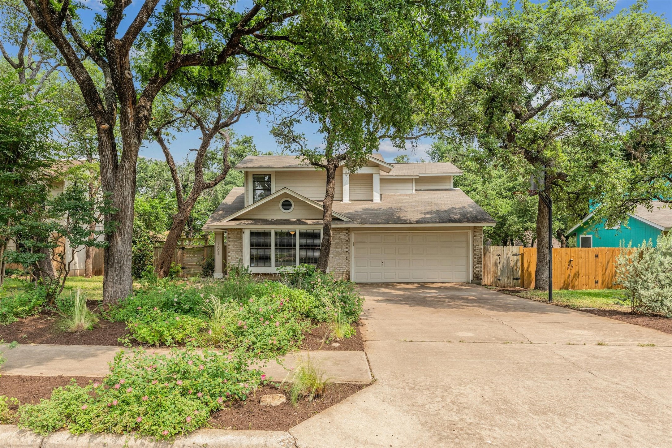 Riverton Dr, Austin, TX 78729