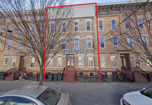 456 Grant Ave, Brooklyn, NY, 11208-3038 | Card Image