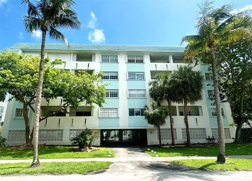 206-300 Galen Dr, Key Biscayne, FL, 33149-2149 | Card Image
