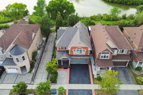 641 Symons Cross, Milton, ON, L9T7S2 | Card Image