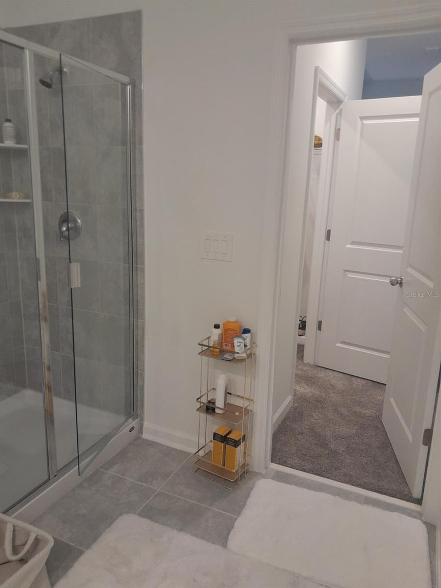 Residential Lease in DAVENPORT 5