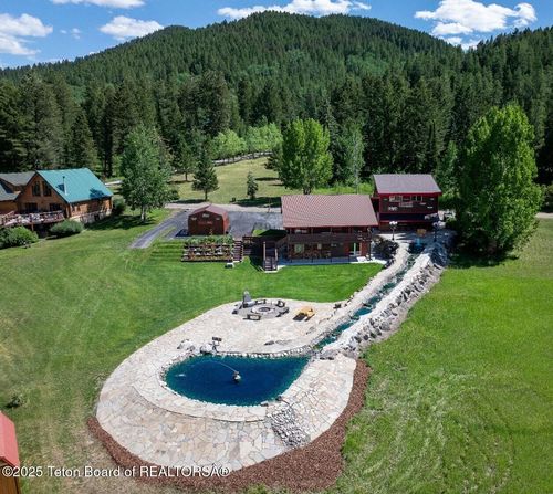 630 Grandview Dr, Alpine, WY, 83128 | Card Image