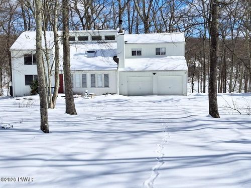 211 Brandyshire Dr, Tamiment, PA, 18371-9414 | Card Image