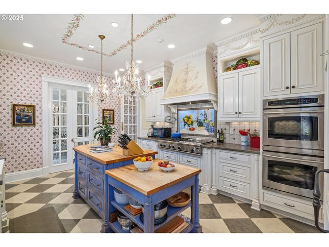 503 Quail Ln, House other with 3 bedrooms, 4 bathrooms and 3 parking in Grants Pass OR | Image 17