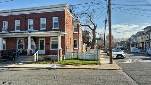 79 Schultz Ave, Phillipsburg, NJ, 08865-2445 | Card Image