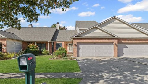 2505-2505 Windward Blvd, Champaign, IL, 61821-6958 | Card Image