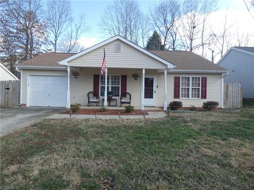 145 Westmont Dr, Winston-Salem, NC, 27104-2475 | Card Image