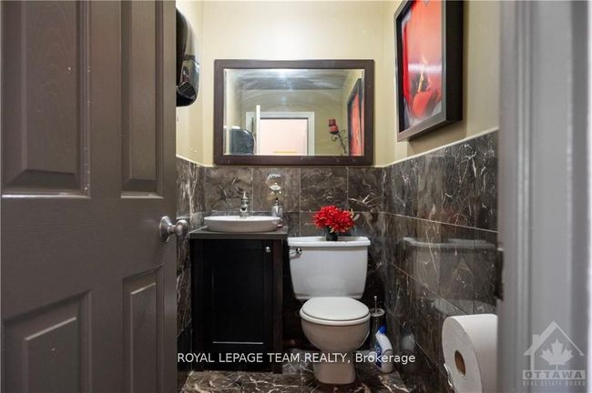 2858 Munster Rd, Home with 0 bedrooms, 0 bathrooms and null parking in Munster ON | Image 26
