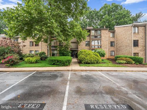 e2-10578 Cross Fox Ln, COLUMBIA, MD, 21044-2135 | Card Image