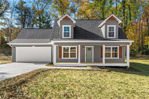 340 Code Cir, Seneca, SC, 29678-3375 | Card Image