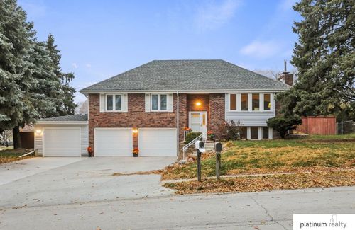 1028 S 217th Ave, Elkhorn, NE, 68022-1934 | Card Image