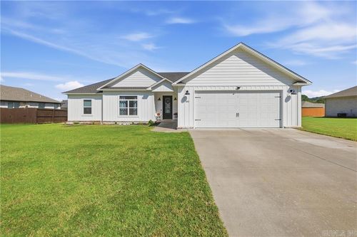 303 Promenade Cir, Russellville, AR, 72801 | Card Image