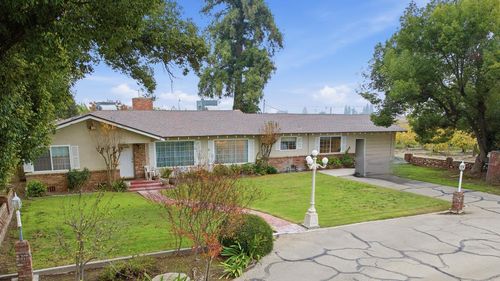 11704 E Nebraska Ave, Selma, CA, 93662-9739 | Card Image