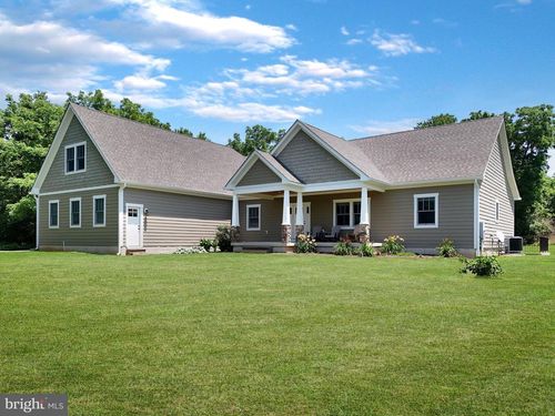 320 Minniewood Ln, BERRYVILLE, VA, 22611-3467 | Card Image