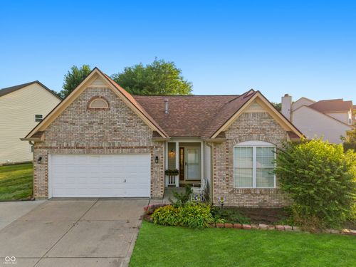 15452 Heath Cir, Westfield, IN, 46074-9746 | Card Image