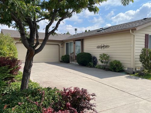 2508 Ne Buckwheat Ct, Bend, OR, 97701-7635 | Card Image