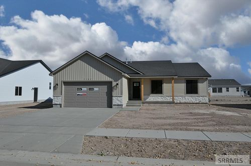 3105 Desert Sky Dr, Ammon, ID, 83406-1002 | Card Image