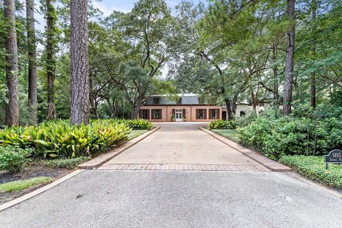 1495 Thomas Rd, Beaumont, TX, 77706-3634 | Card Image