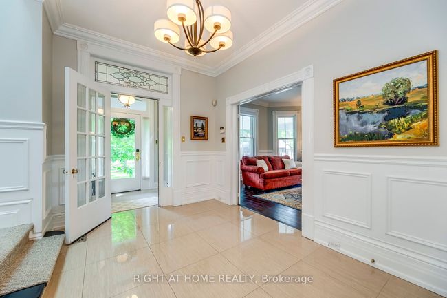 118 Main St S, House other with 5 bedrooms, 4 bathrooms and 10 parking in Brampton ON | Image 12