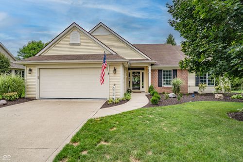 2920 Sugarmans Trl, Fort Wayne, IN, 46804-2450 | Card Image