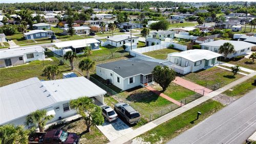 8725 Aero Ave, NORTH PORT, FL, 34287-1908 | Card Image