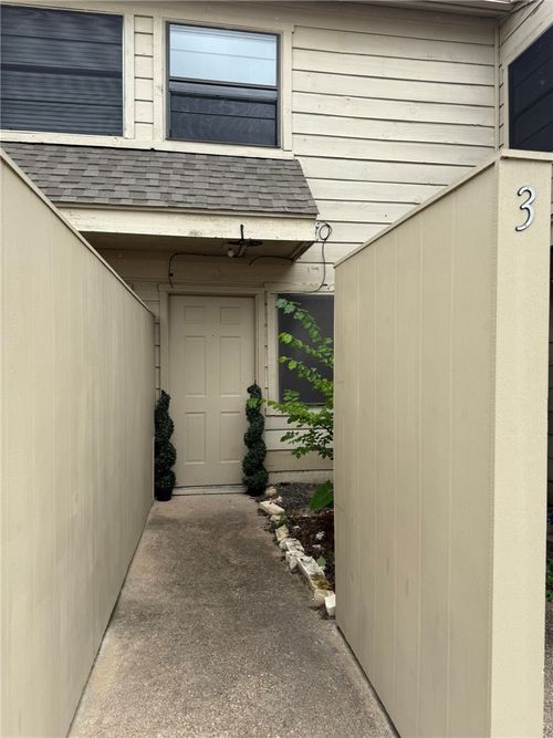 3-4405 Carter Creek Pkwy, Bryan, TX, 77802-4427 | Card Image