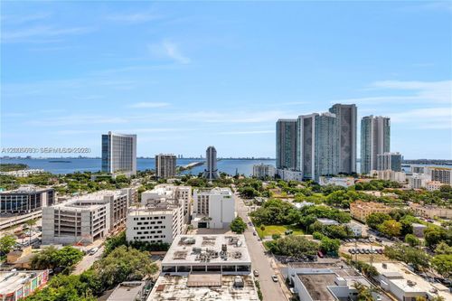 1806a-121 Ne 34th St, Miami, FL, 33137-3874 | Card Image