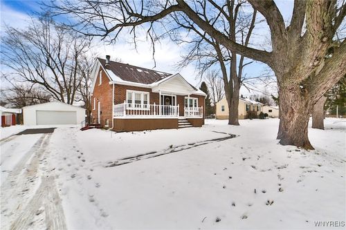 245 Mckinley Ave, Williamsville, NY, 14221-7118 | Card Image