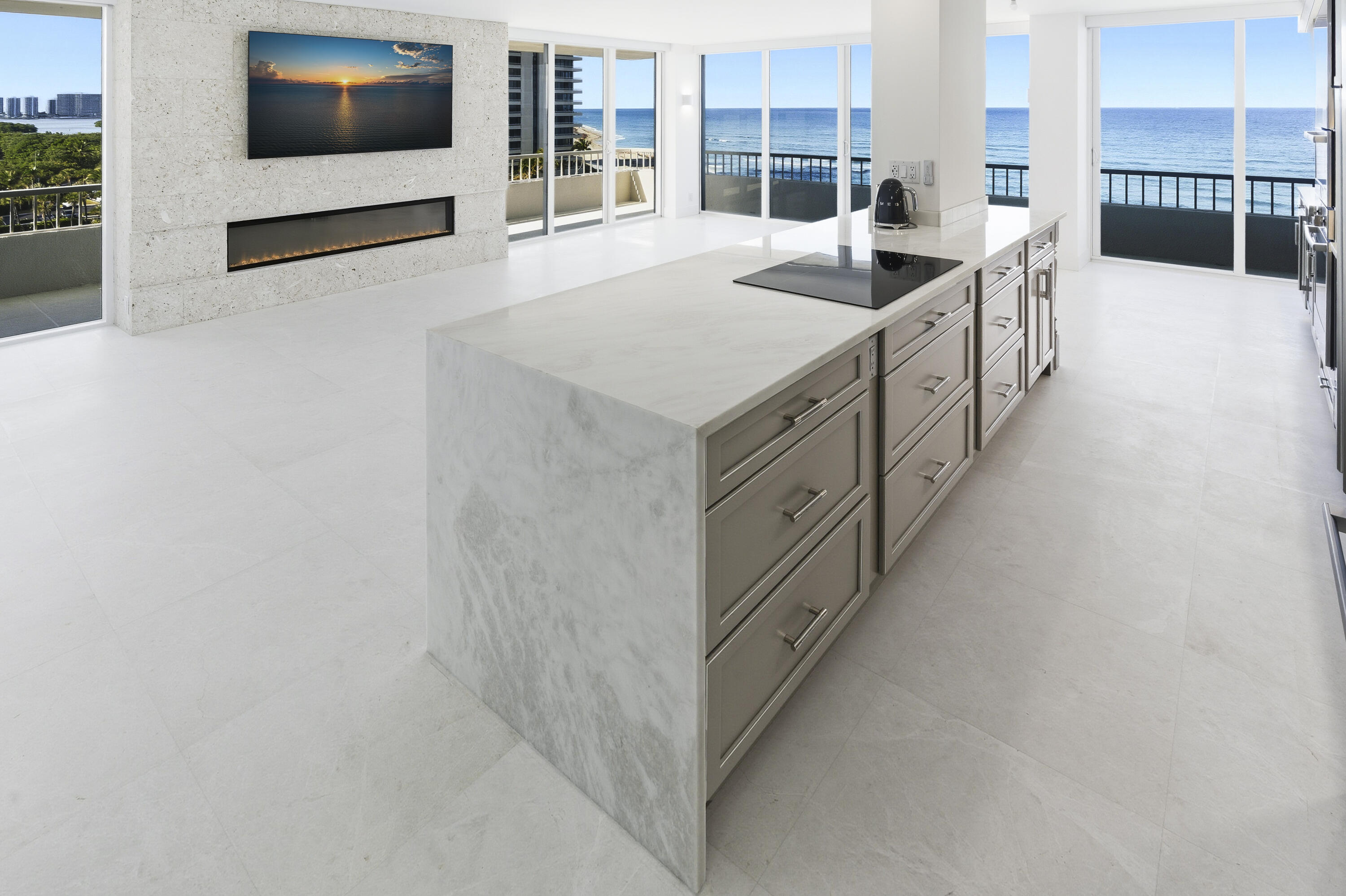 Residential in Singer Island