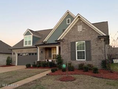 7182 Archer Ln, Olive Branch, MS, 38654-1085 | Card Image