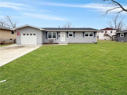 4335 E Du Frain Ave, Decatur, IL, 62526-5701 | Card Image