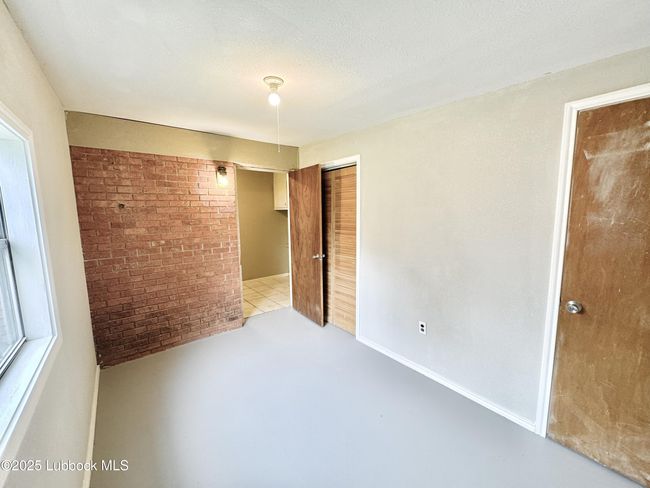 2606 W 19 Th St, House other with 4 bedrooms, 2 bathrooms and null parking in Plainview TX | Image 21