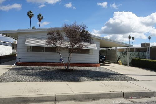 770 S Lyon, Hemet, CA, 92543 | Card Image