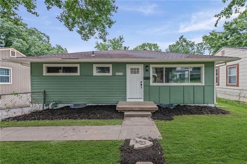 4504 Wood Ave, Kansas City, KS, 66102-1845 | Card Image