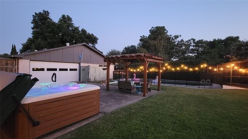 3127 Falkland Rd, Carrollton, TX, 75007-3542 | Card Image