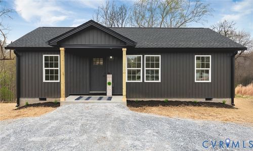 74 Locust Dr, LOUISA, VA, 23093-5734 | Card Image