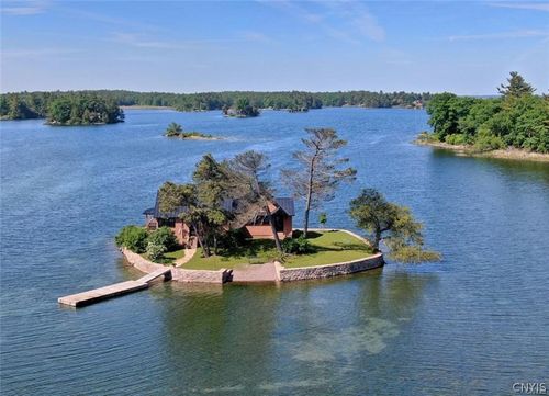 1 Honeymoon Island, Hammond, NY, 13646 | Card Image