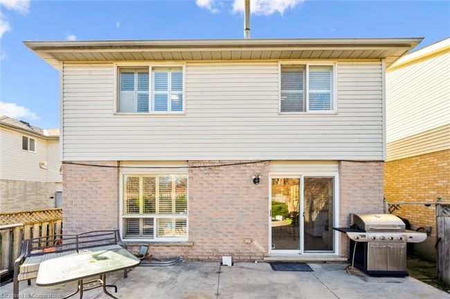 40 Rodgers Rd, House other with 4 bedrooms, 3 bathrooms and 3 parking in Guelph ON | Image 35