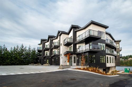 205-4474 Wellington Rd, Nanaimo, BC, V9T2H3 | Card Image