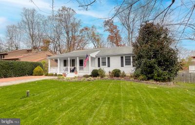 592 Pinewood Drive, House other with 3 bedrooms, 2 bathrooms and null parking in ANNAPOLIS MD | Image 2