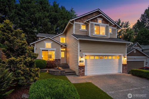 10820 Ne 144th Ct, Kirkland, WA, 98034-9415 | Card Image