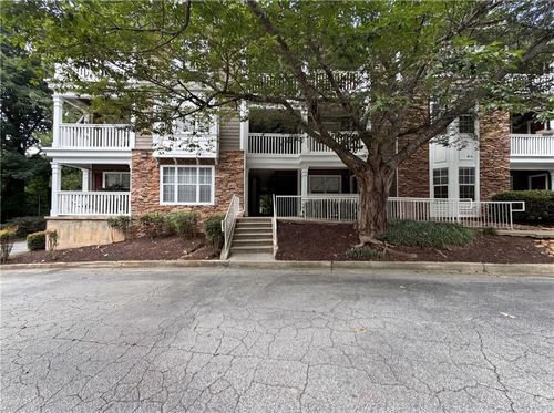 131 Bentley Pl, Tucker, GA, 30084-2175 | Card Image