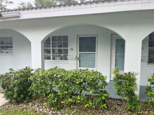 unit-64-11200 102nd Ave, SEMINOLE, FL, 33778-4126 | Card Image