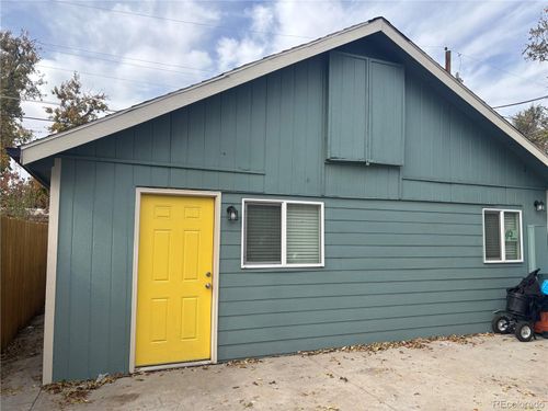 4669 High St, Denver, CO, 80216-2816 | Card Image